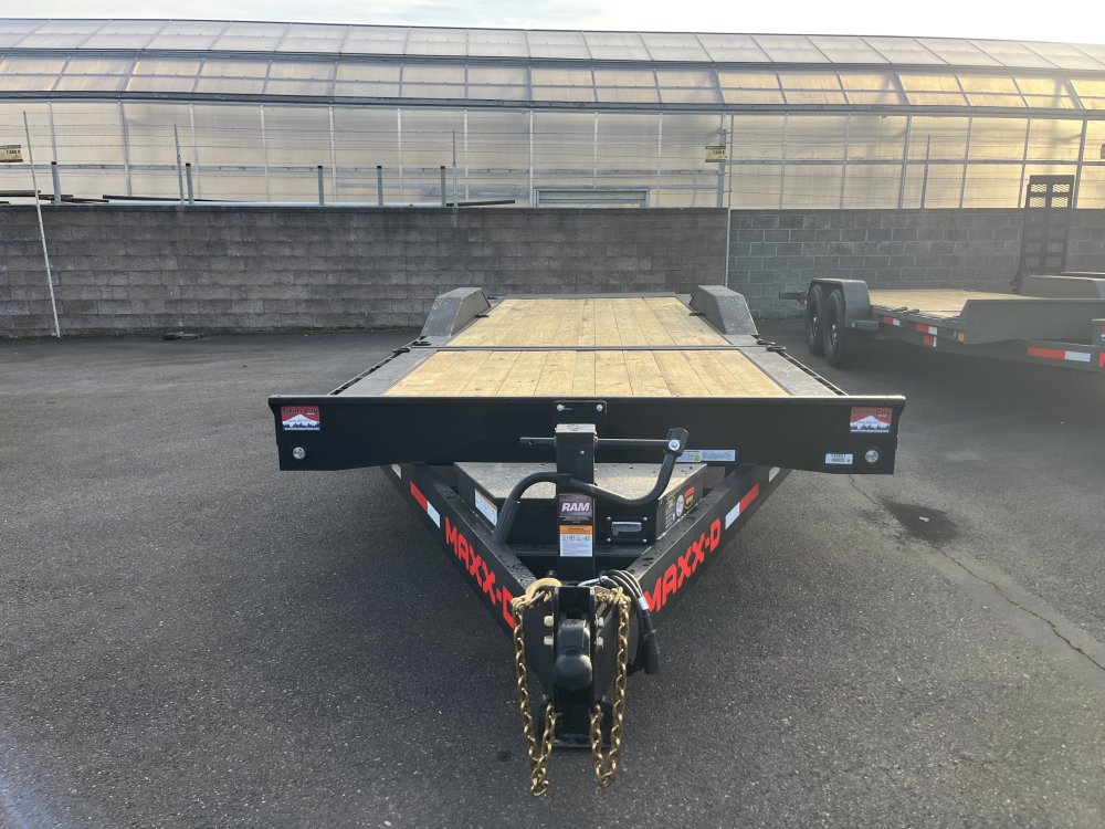 2026 8' 6" X 24' Maxx-D G8X 8" GRAVITY EQUIPMENT TILT TRAILER 17.5K Split Tilt with Drive Over Fenders