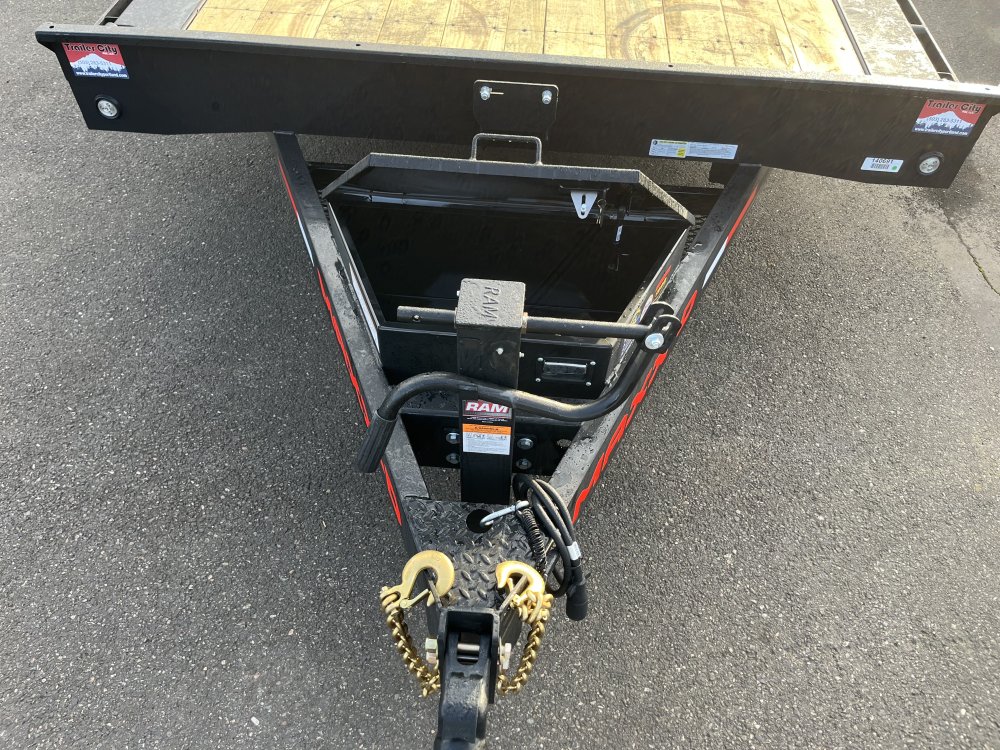 2026 8' 6" X 24' Maxx-D G8X 8" GRAVITY EQUIPMENT TILT TRAILER 17.5K Split Tilt with Drive Over Fenders