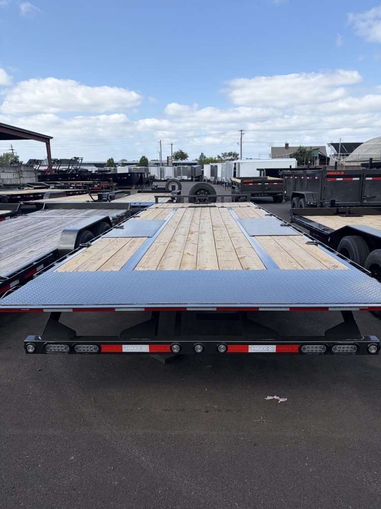 2027 26' x8' 6" Maxx-D TOX - 8 INCH 10LB I-BEAM POWER TILT DECKOVER 17.5K