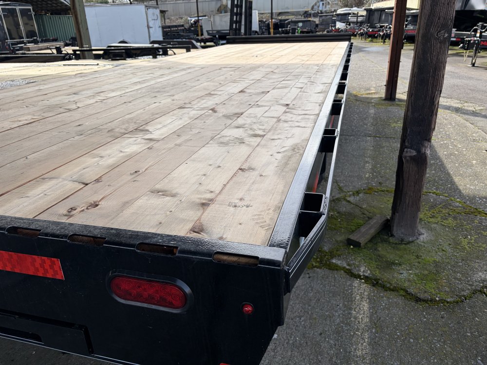 2026 Double A 15.4k 8'6" x 24' Deckover HB148-24