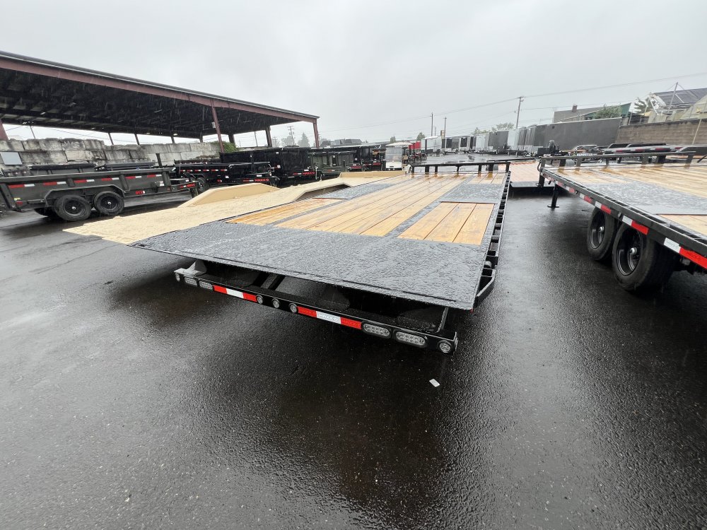 2026 24' x MAXX-D TOX - 8 INCH 10LB I-BEAM POWER TILT DECKOVER 17.5K