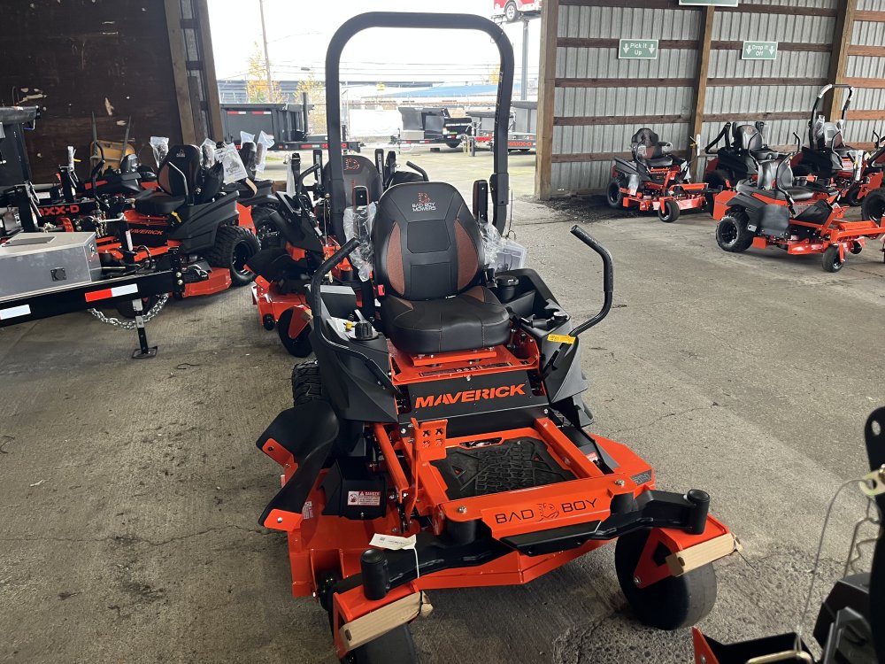 2026 MAVERICK 54" Kawasaki 726cc, 24 hp FR730 Lawn Mower Side Discharge