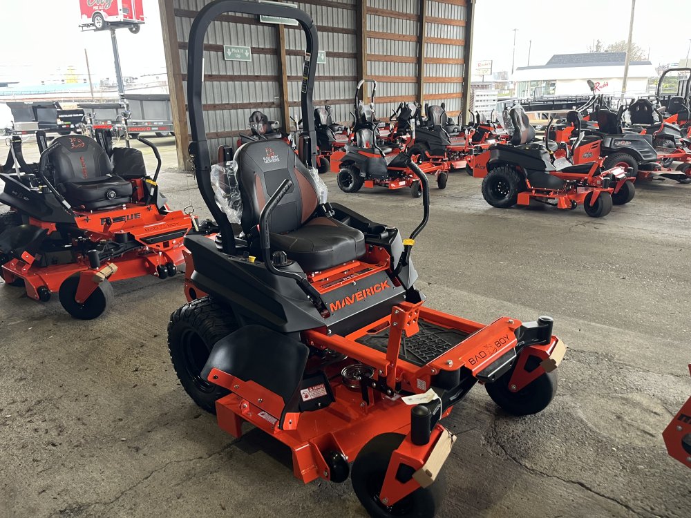 2026 MAVERICK 54" Kawasaki 726cc, 24 hp FR730 Lawn Mower Side Discharge