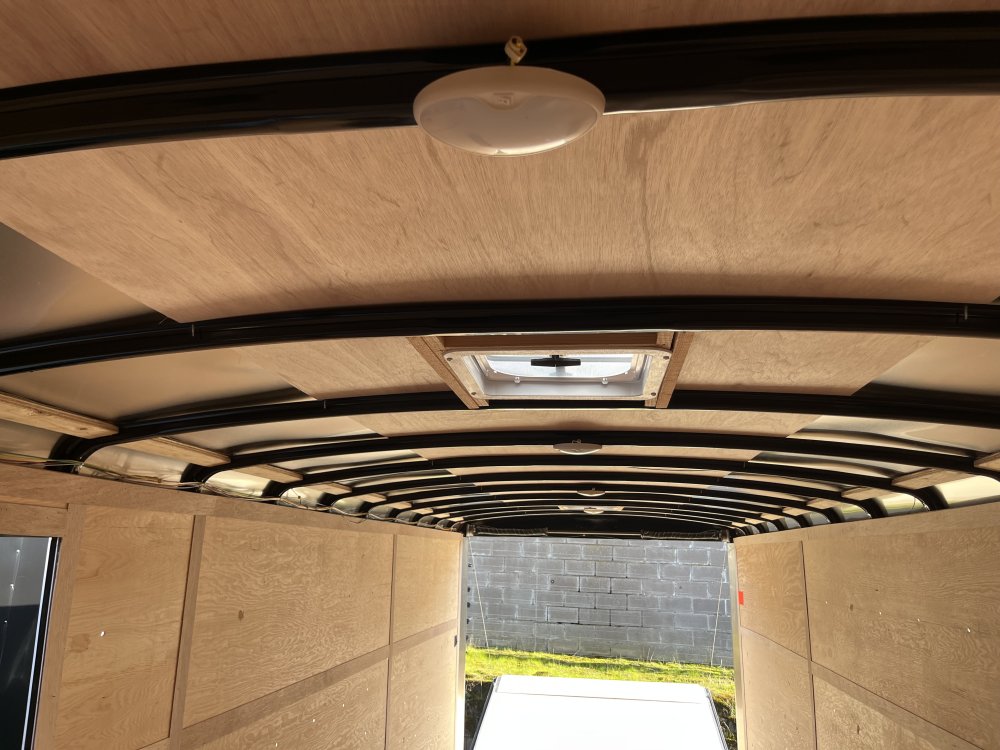 2026 24' x8' 6" Continental Cargo Tailwind Series Enclosed Cargo Trailer 10K