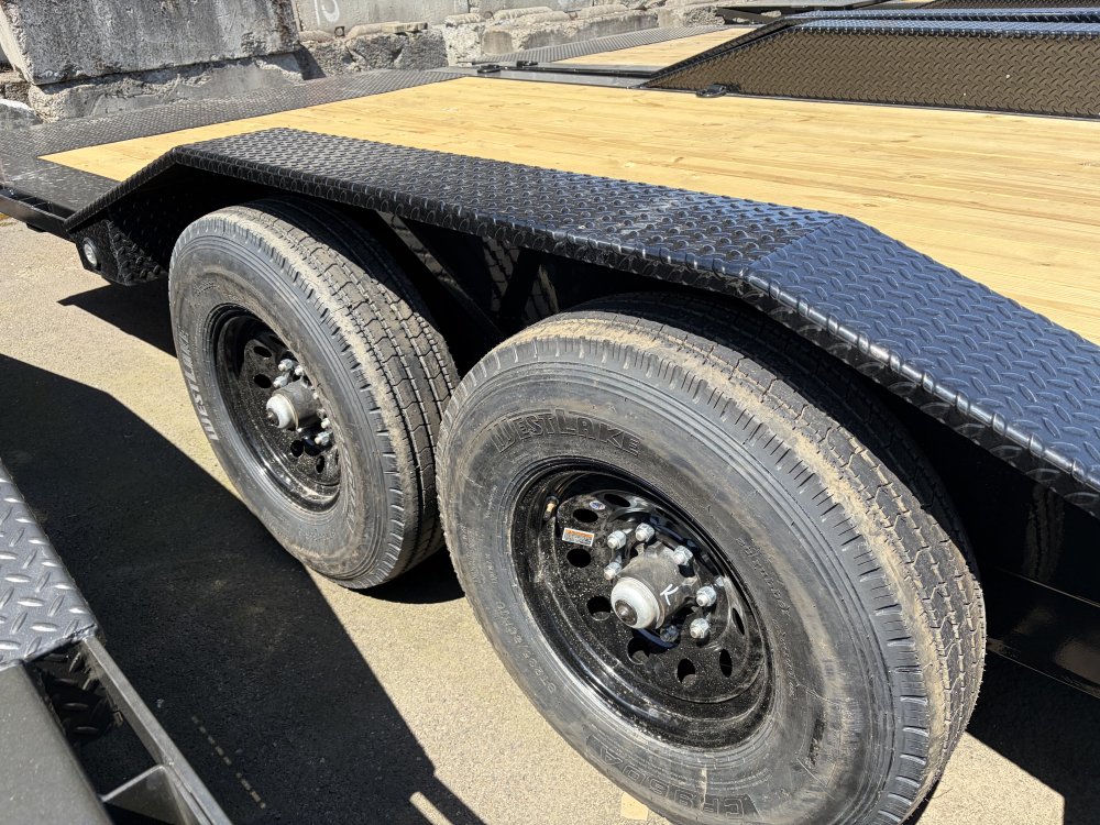 2027 20' x8' 6" Maxx-D T6X Power Tilt 14K