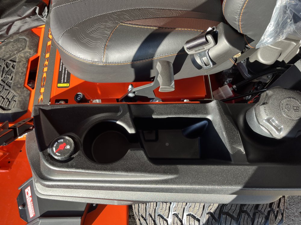 2026 MAVERICK 60" Kawasaki 726cc, 24 hp FS730 Lawn Mower Side Discharge