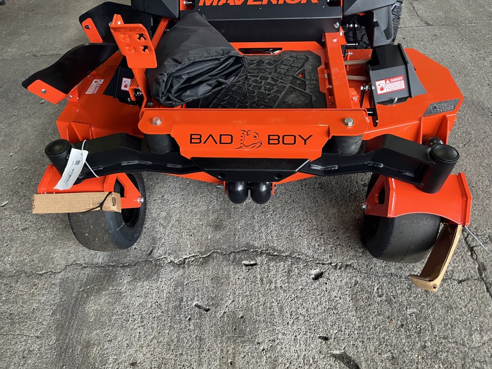 2026 MAVERICK 60" Kawasaki 726cc, 24 hp FS730 Lawn Mower Side Discharge