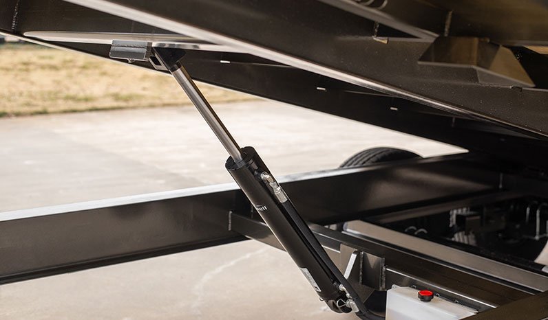 2025 24' x8' 6" Maxx-D GOX - GRAVITY TILT DECKOVER TRAILER 17.5K