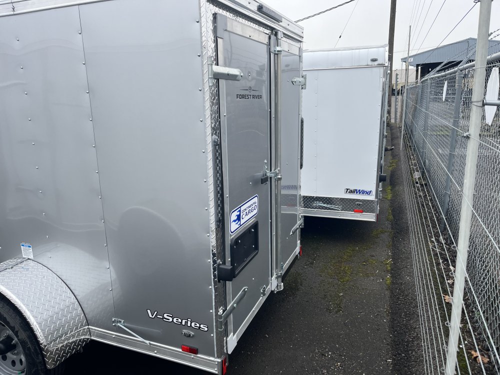 2026 10' x5' Continental Cargo VHW V-Series Wedge 2.9K