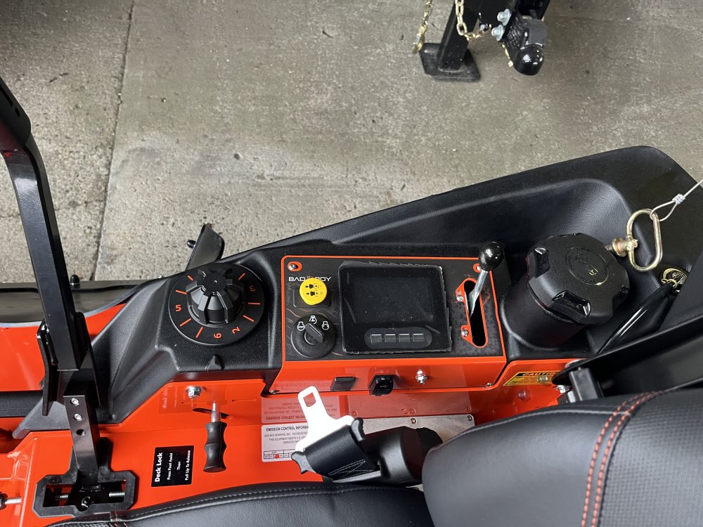 2025 Bad Boy ROGUE 61" Kawasaki 999cc, 38.5hp, FX1000 EFI Side Discharge