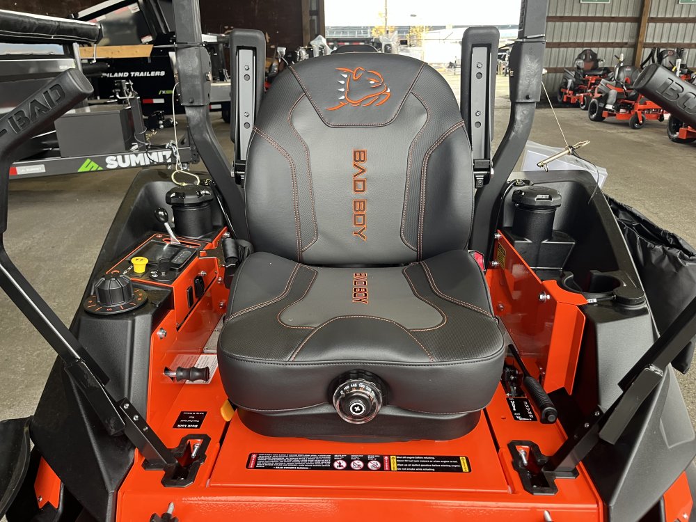 2025 Bad Boy ROGUE 61" Kawasaki 999cc, 38.5hp, FX1000 EFI Side Discharge