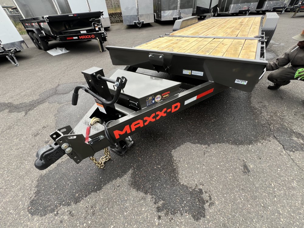 2026 24' x7' MAXX-D G8X 8" GRAVITY EQUIPMENT TILT TRAILER 17.5K
