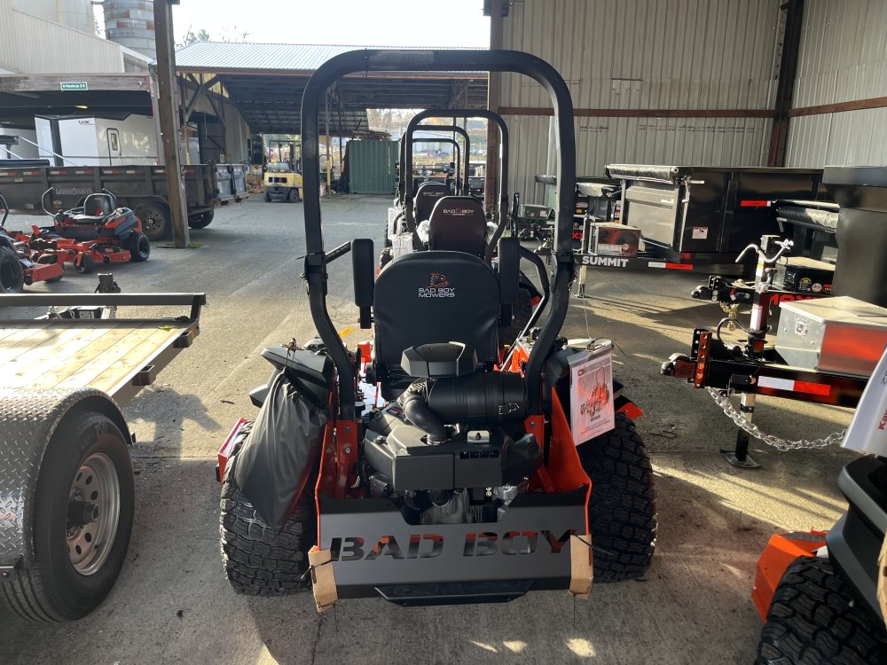 2025 Bad Boy ROGUE 72" Kawasaki 999cc, 38.5hp, FX1000 EFI Side Discharge