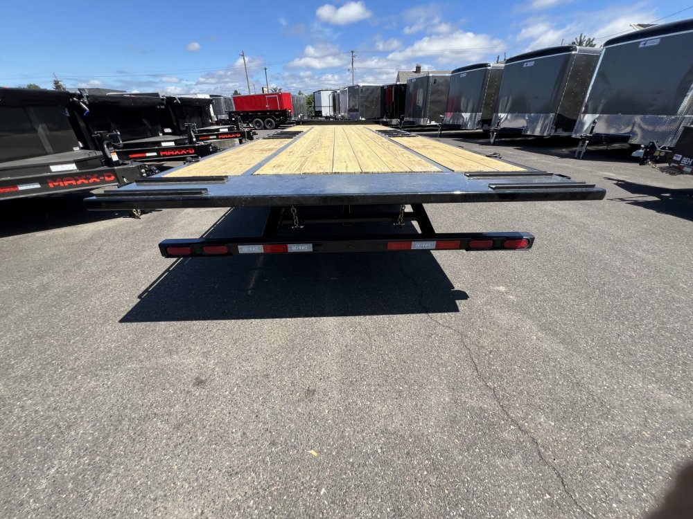 2026 24' x102" Behnke Deckover GDFB8X24TPT-20E 20K
