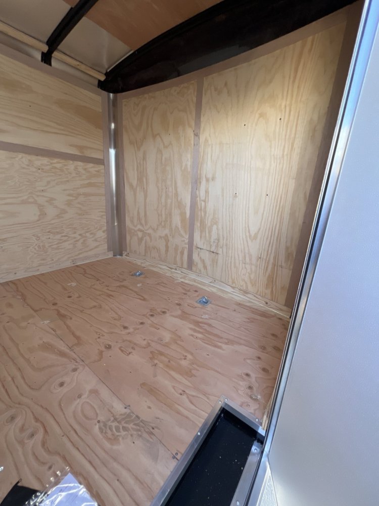 2026 20' x8' 6" Continental Cargo Continental Cargo Tailwind Series Enclosed Cargo Trailer 10K