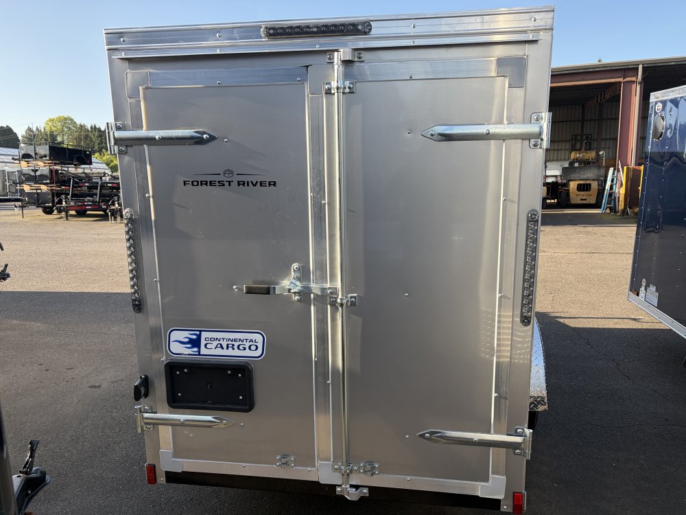 2027 10' x5' Continental Cargo VHW V-Series Wedge 2.9K