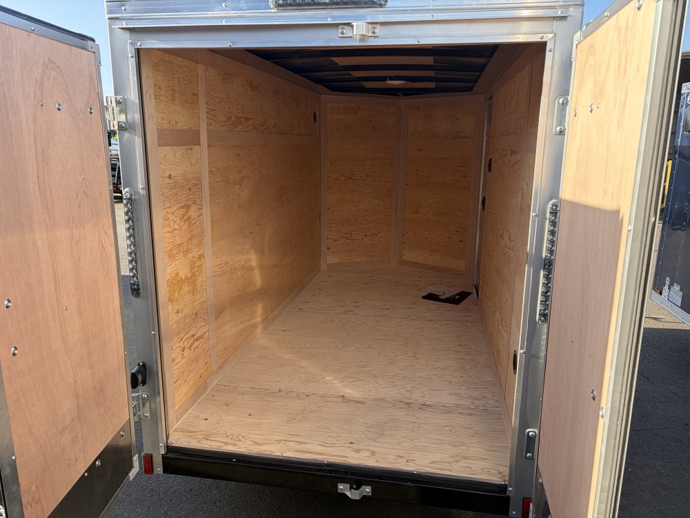 2027 10' x5' Continental Cargo VHW V-Series Wedge 2.9K