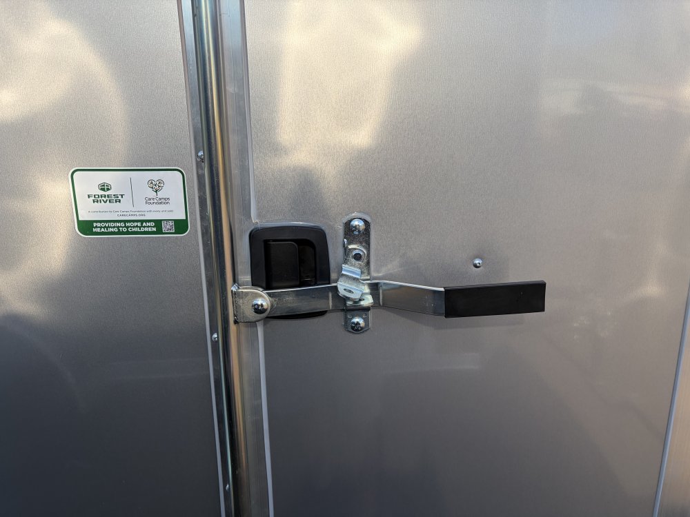 2027 10' x5' Continental Cargo VHW V-Series Wedge 2.9K