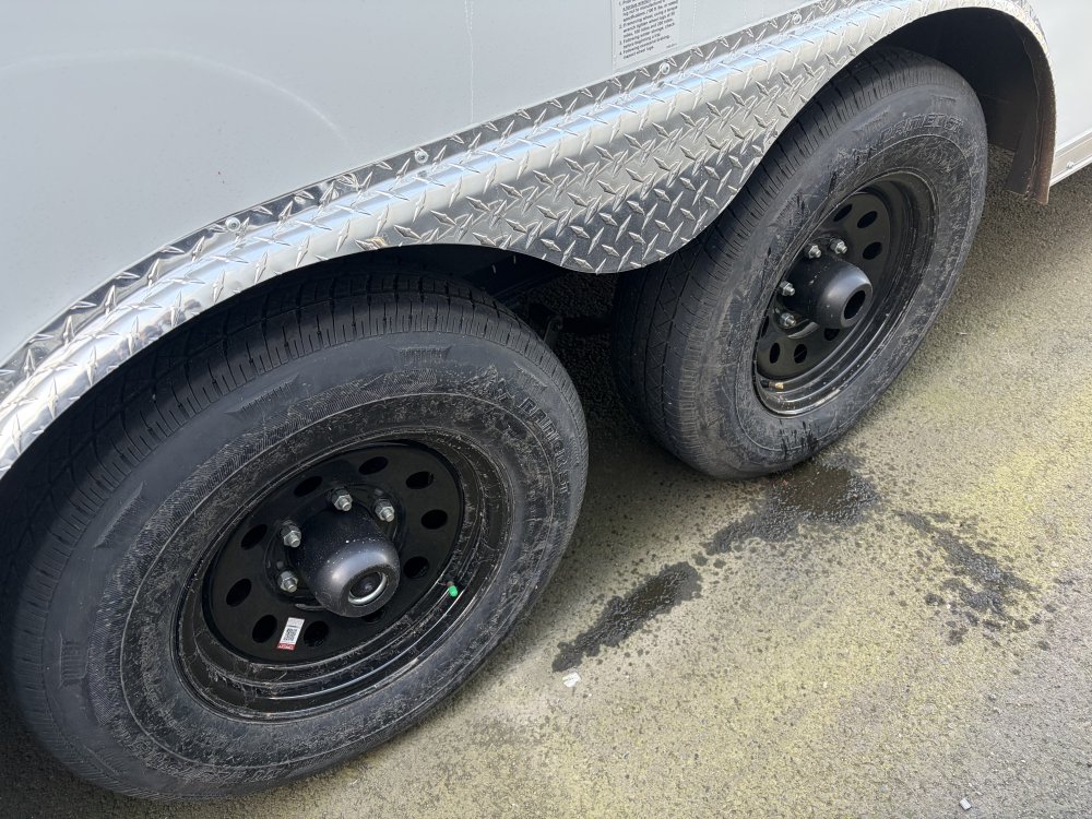 2027 20' x8' 6" Continental Cargo VHW V-Series Wedge 10K