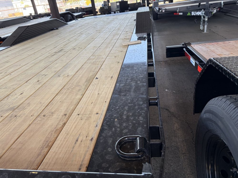 2027 22' x102" Maxx-D T8X 8" POWER EQUIPMENT TILT 17.5K