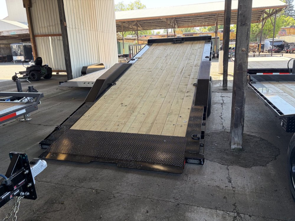 2027 22' x102" Maxx-D T8X 8" POWER EQUIPMENT TILT 17.5K