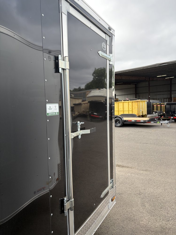 2027 12' x6' Continental Cargo VHW V-Series Wedge 2.9K