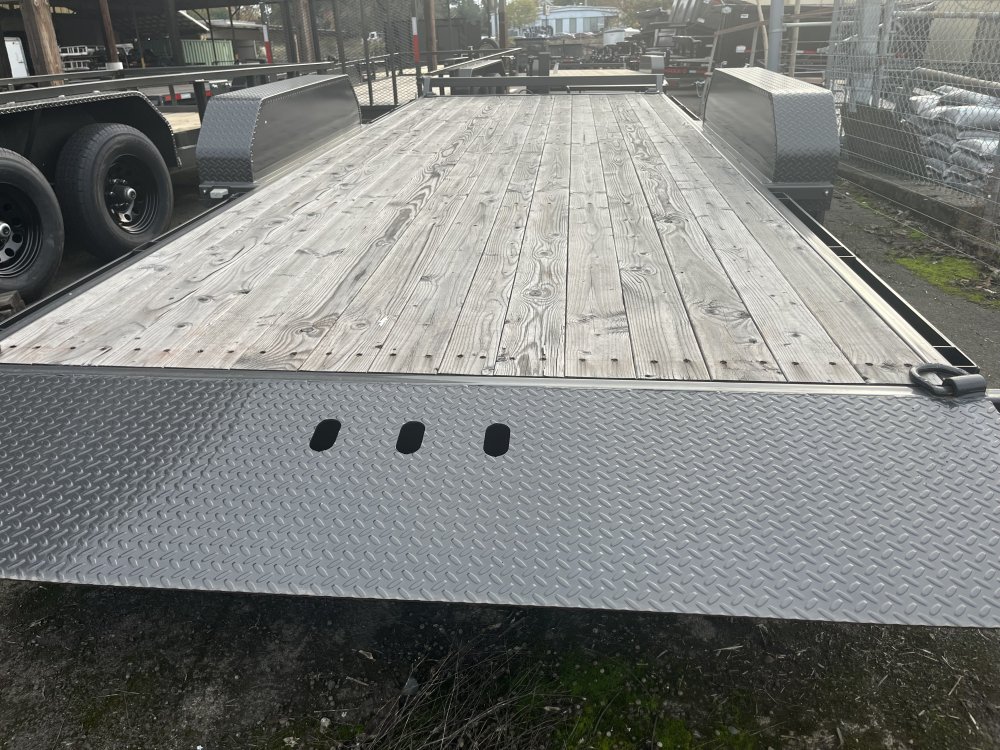 2025 18' x7' Summit Denali Pro Series Tiltbed 14K