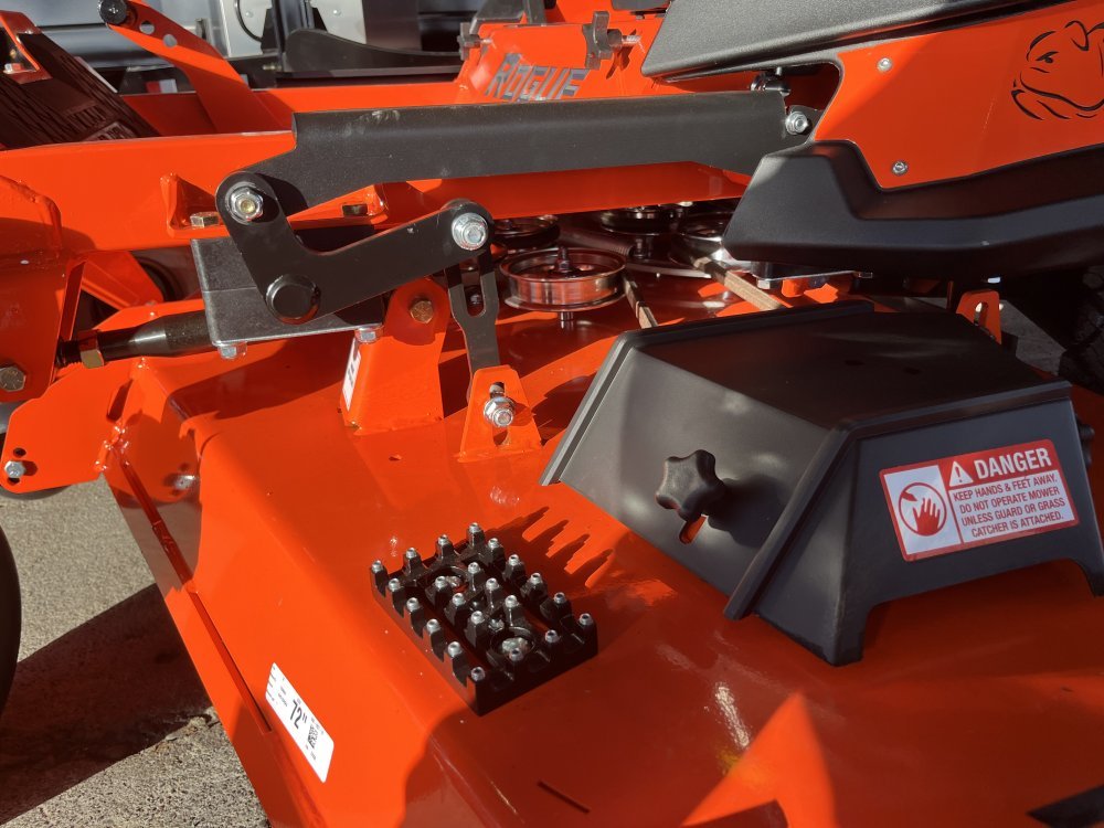 2025 Bad Boy ROGUE 72" Kawasaki 999cc, 38.5hp, FX1000 EFI Side Discharge