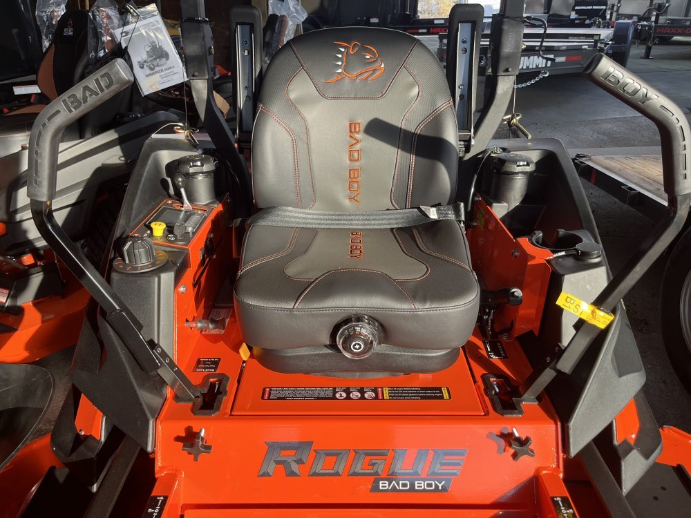 2025 Bad Boy ROGUE 72" Kawasaki 999cc, 38.5hp, FX1000 EFI Side Discharge