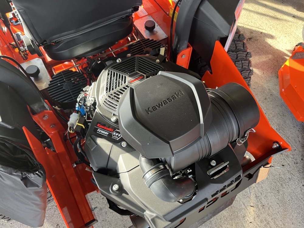 2025 Bad Boy ROGUE 72" Kawasaki 999cc, 38.5hp, FX1000 EFI Side Discharge