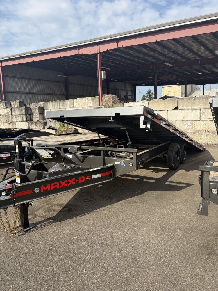 2027 22' x8' 6" Maxx-D TOX - 8 INCH 10LB I-BEAM POWER TILT DECKOVER 17.5K
