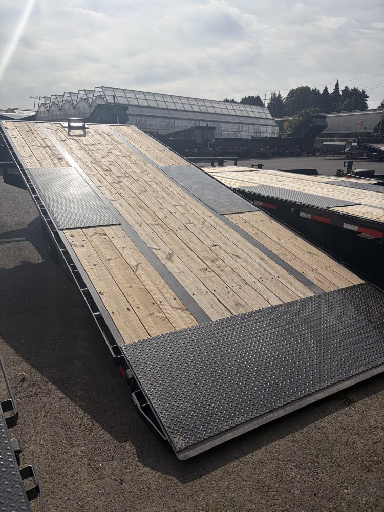 2027 22' x8' 6" Maxx-D TOX - 8 INCH 10LB I-BEAM POWER TILT DECKOVER 17.5K