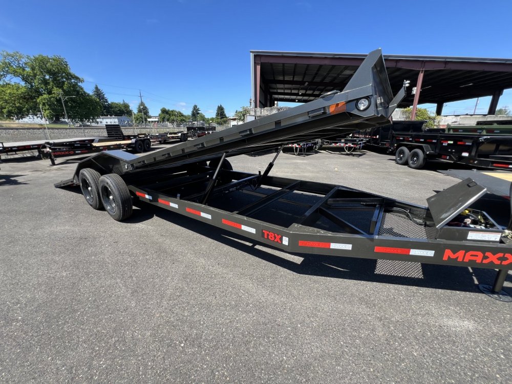2026 24' x8' 6" MAXX-D T8X 8" POWER EQUIPMENT TILT 17.5K