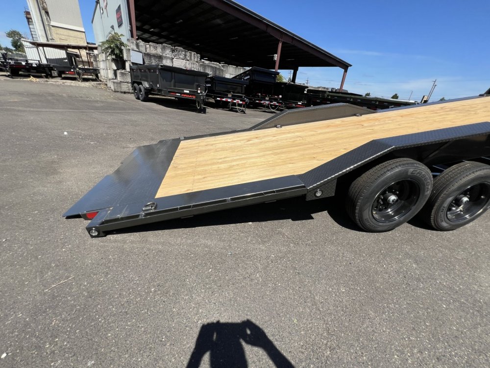 2026 24' x8' 6" MAXX-D T8X 8" POWER EQUIPMENT TILT 17.5K