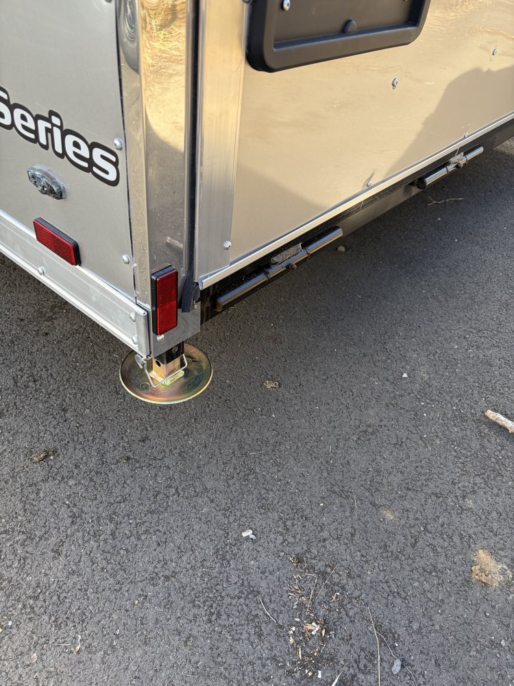 2027 20' x8' 6" Continental Cargo VHW V-Series Wedge 10K