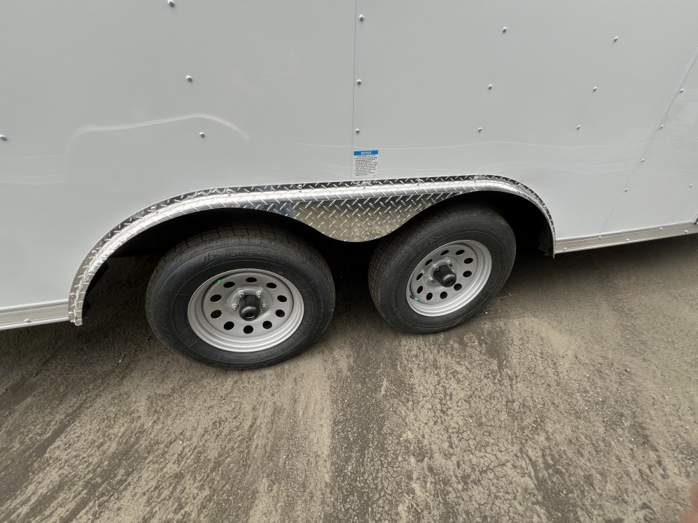 2025 20' x8' 6" Continental Cargo Continental Cargo VHW V-Series Wedge 7K