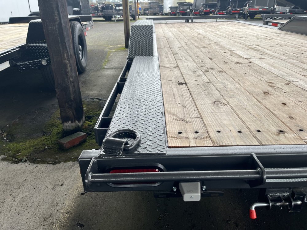 2026 8' 6" X 20' Summit Cascade Flatbed 10K