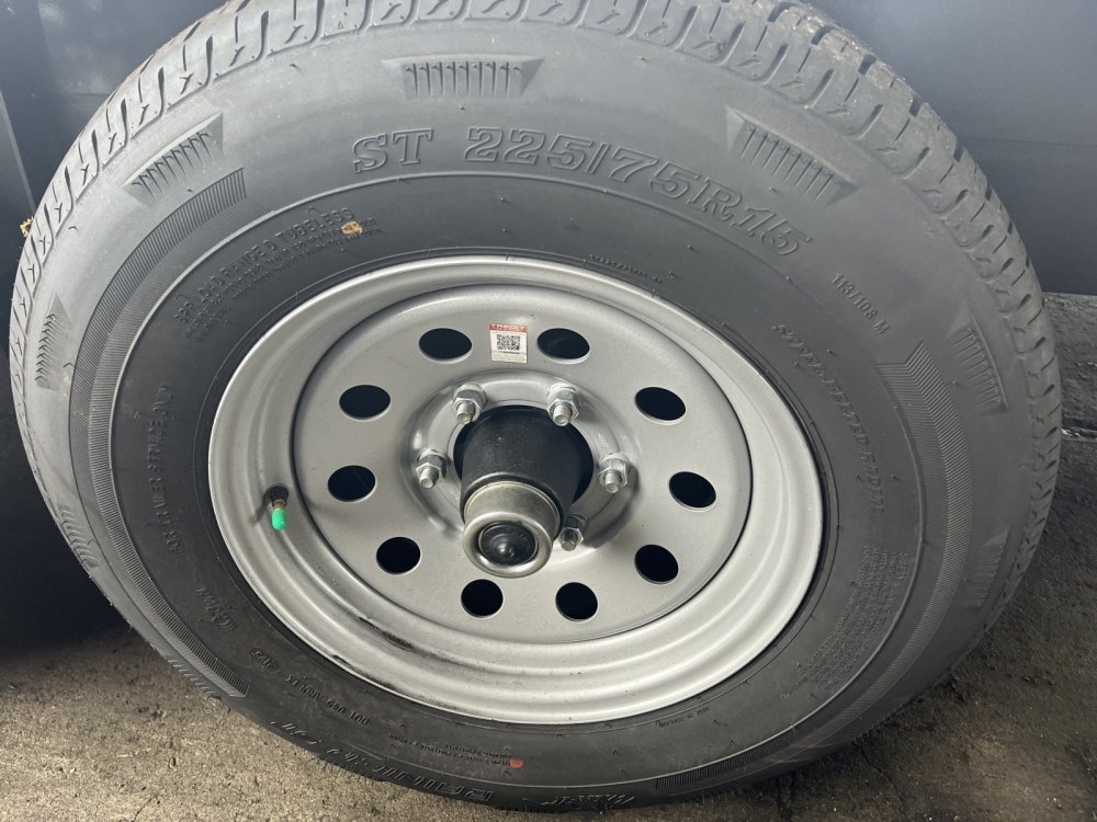 2026 8' 6" X 20' Summit Cascade Flatbed 10K