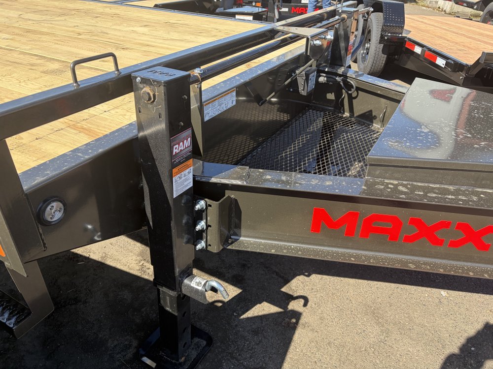2026 24' x8' 6" Maxx-D DOX - 8INCH 10 LB I-BEAM DECKOVER TRAILER 17.5K