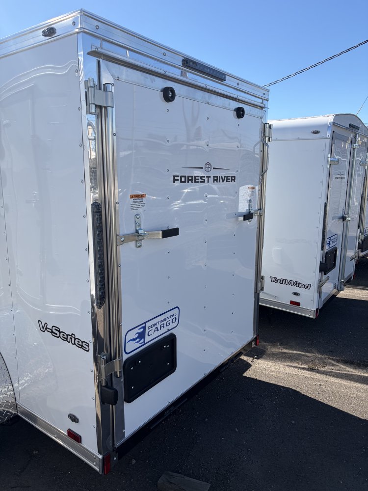 2027 10' x5' Continental Cargo VHW V-Series Wedge 2.9K