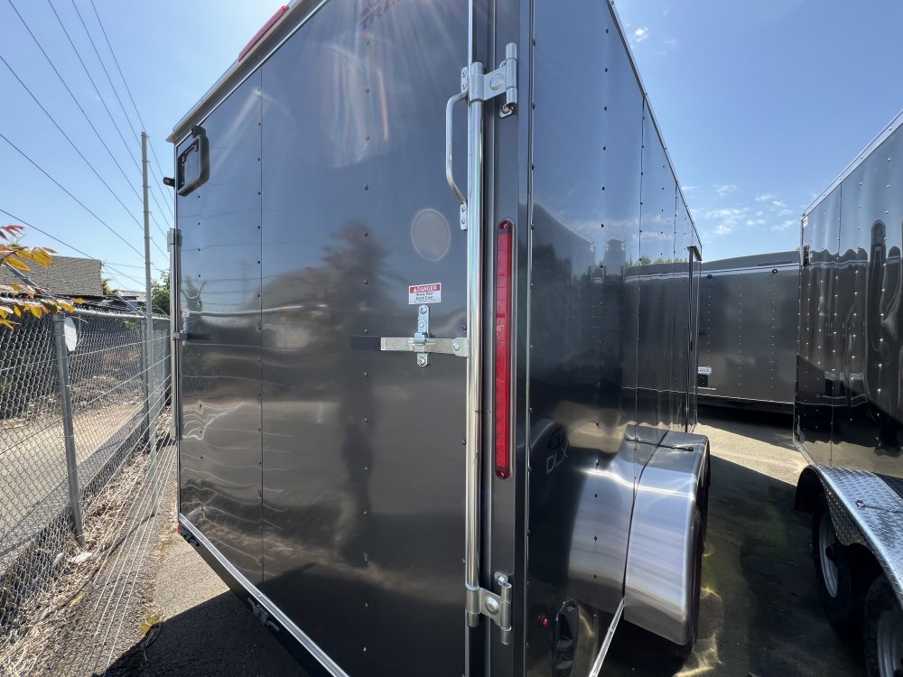 2025 16' x7' Look Trailers ST DLX V-Nosed 7K