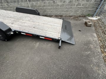 2025 18' x7' Summit Cascade Series Tiltbed 14K