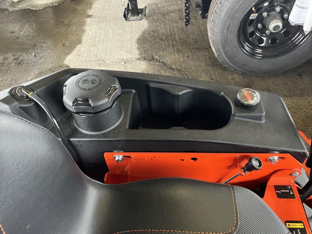 2026 MZ MAGNUM 60" Kawasaki 726cc, 21.5hp, FR651 Zero Turn Mower Side Discharge