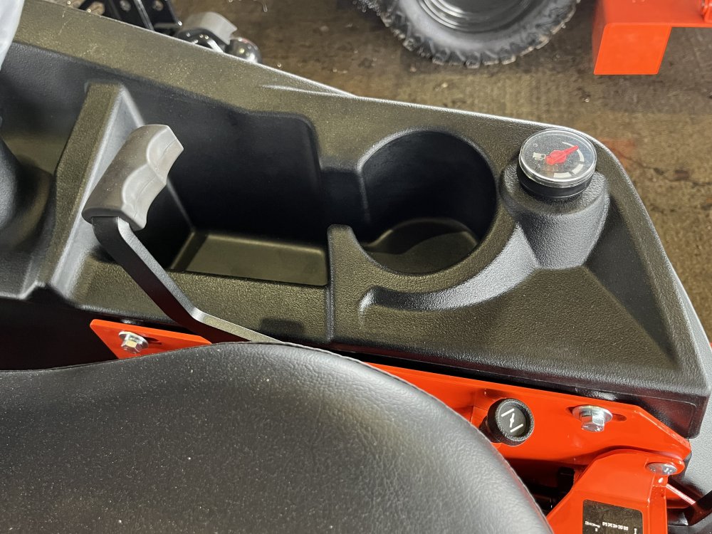 2025 ZT ELITE 48" Kawasaki 726cc, 24 hp FR730 Zero Turn Mower Side Discharge