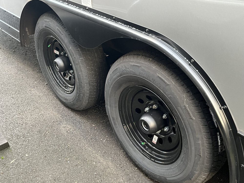 2026 20' x8' 6" Continental Cargo Continental Cargo Tailwind Series Enclosed Cargo Trailer 10K