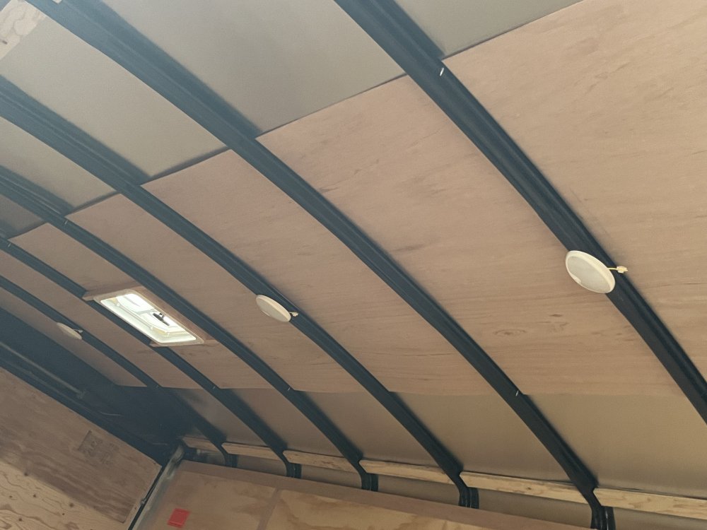 2026 20' x8' 6" Continental Cargo Continental Cargo Tailwind Series Enclosed Cargo Trailer 10K