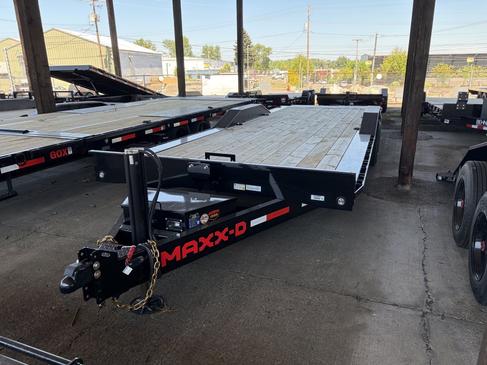 2026 24' x8' 6" Maxx-D T8X 8" POWER EQUIPMENT TILT 17.5K