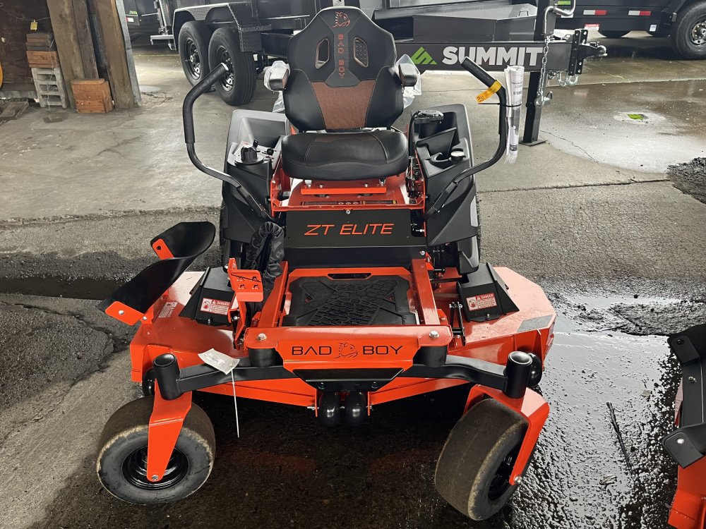 2025 ZT ELITE 60" Kawasaki 726cc, 24 hp FR730 Zero Turn Mower Side Discharge