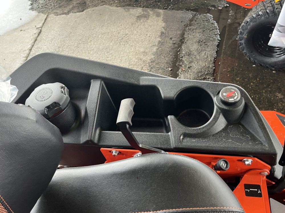 2025 ZT ELITE 60" Kawasaki 726cc, 24 hp FR730 Zero Turn Mower Side Discharge