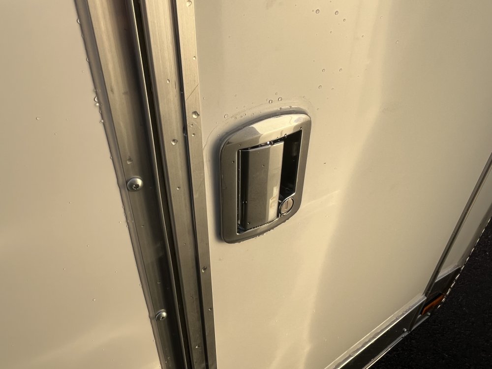 2026 10' x5' Continental Cargo Continental Cargo Tailwind Series Enclosed Cargo Trailer 2.9K